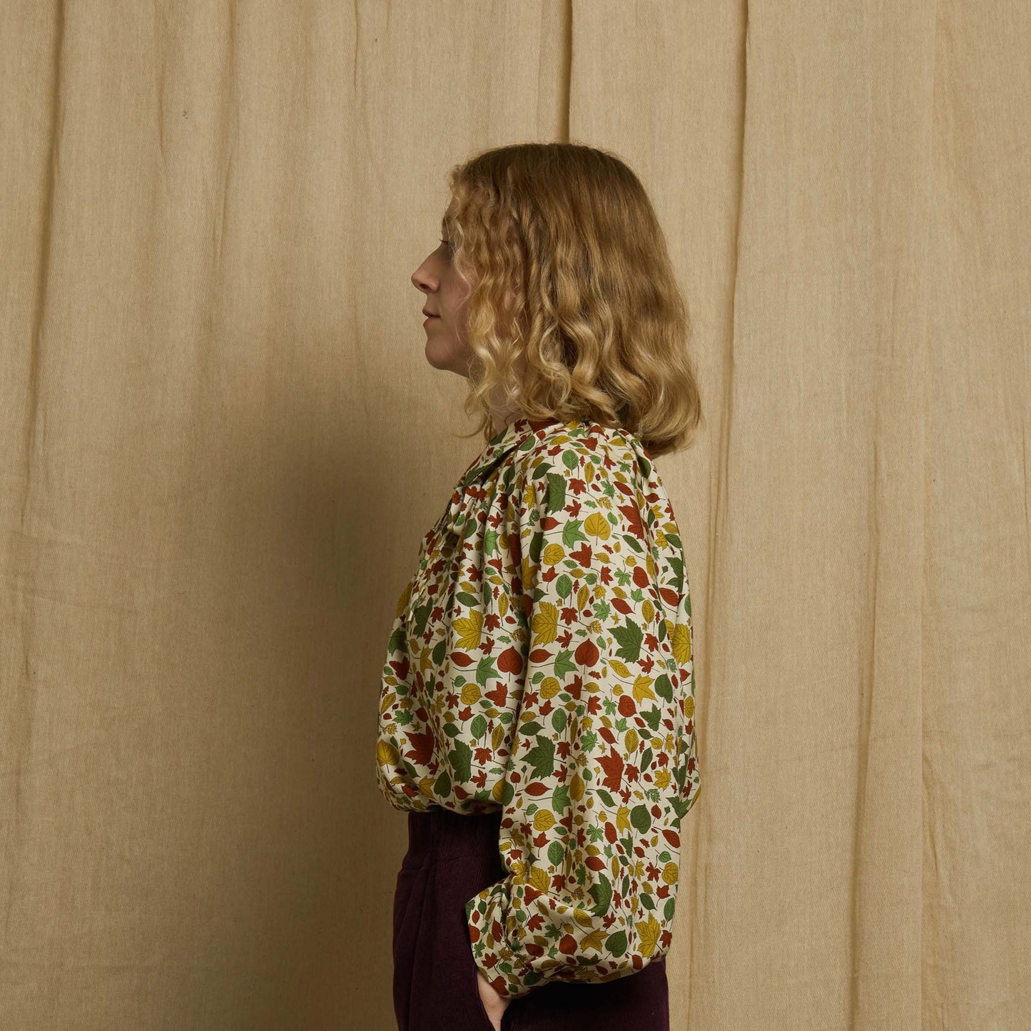 joan/autumn leaves/ivory