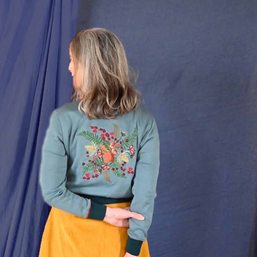 classic cardigan/hedgerow/mineral blue