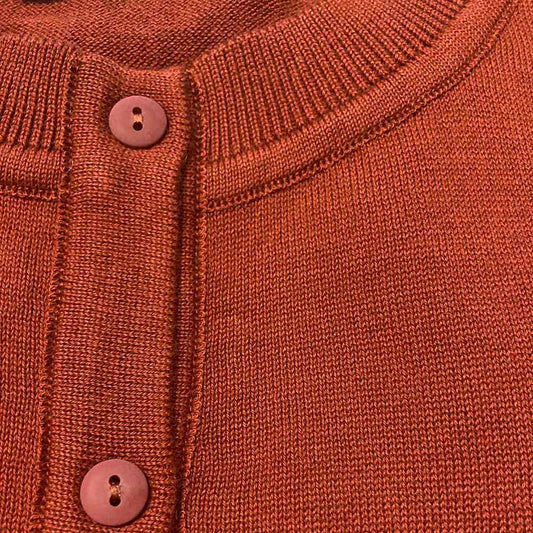 classic cardigan/rust