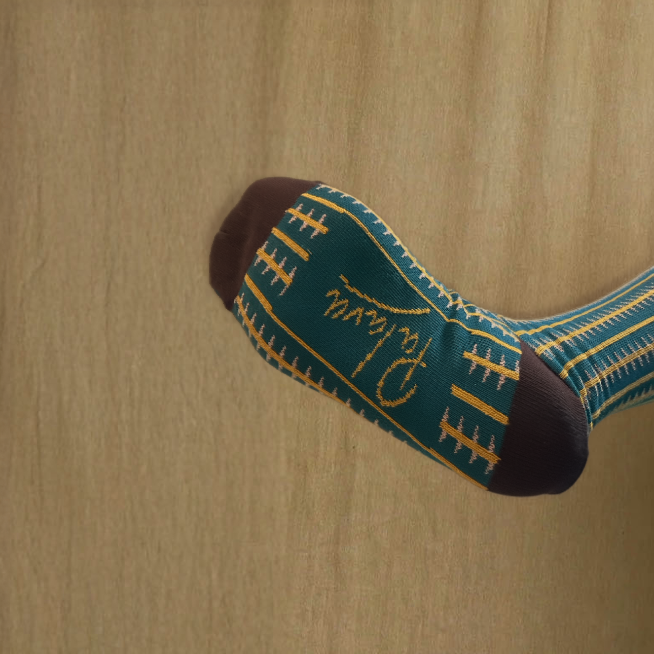 knee-high socks/teal/rocket