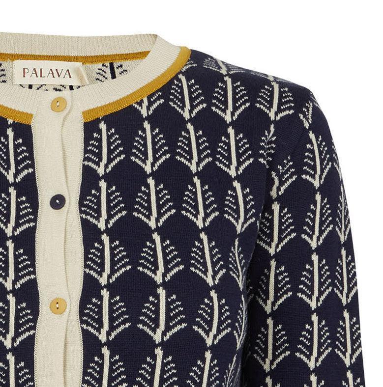 cardigan/jacquard navy cream feathers