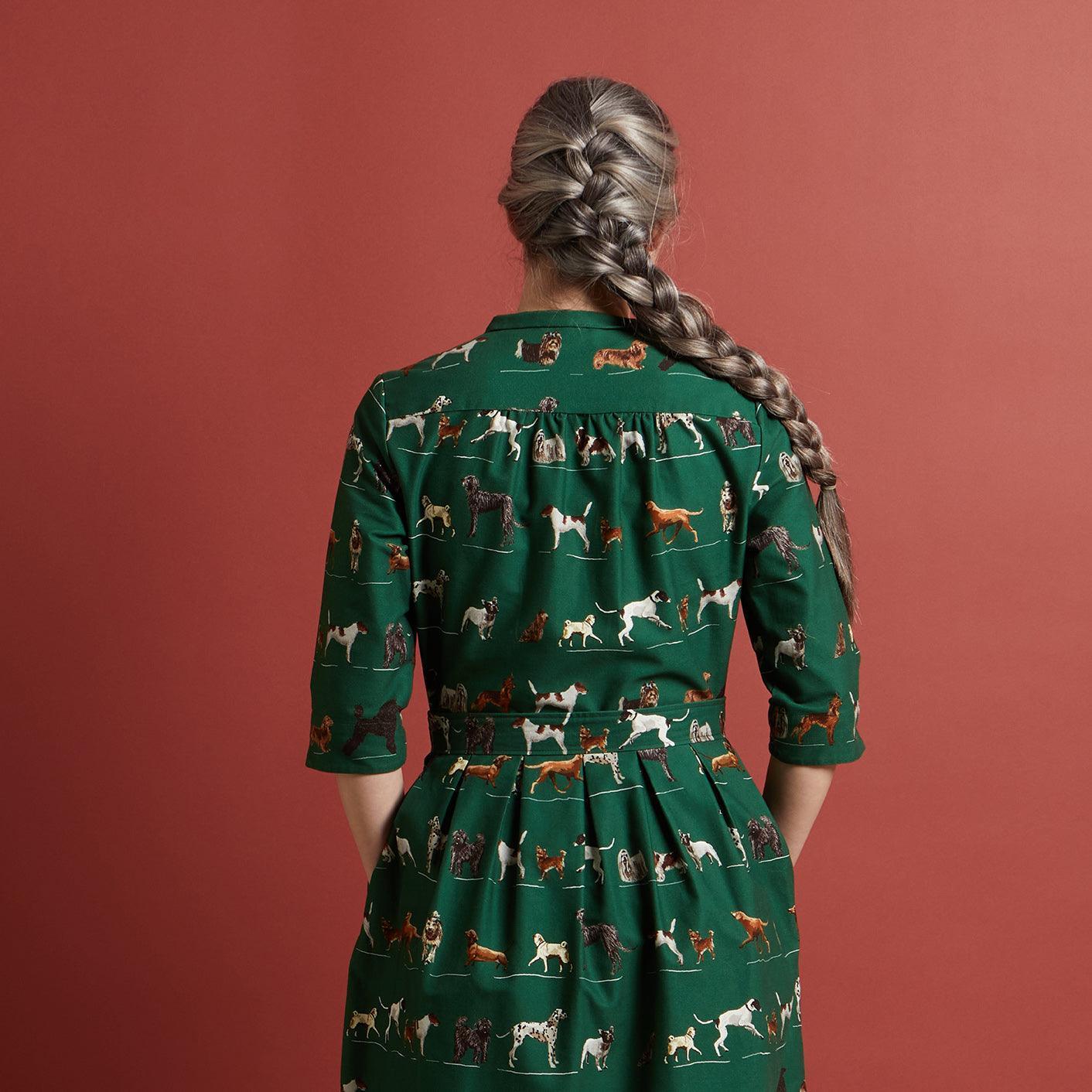 cynthia/porcelain dogs/green