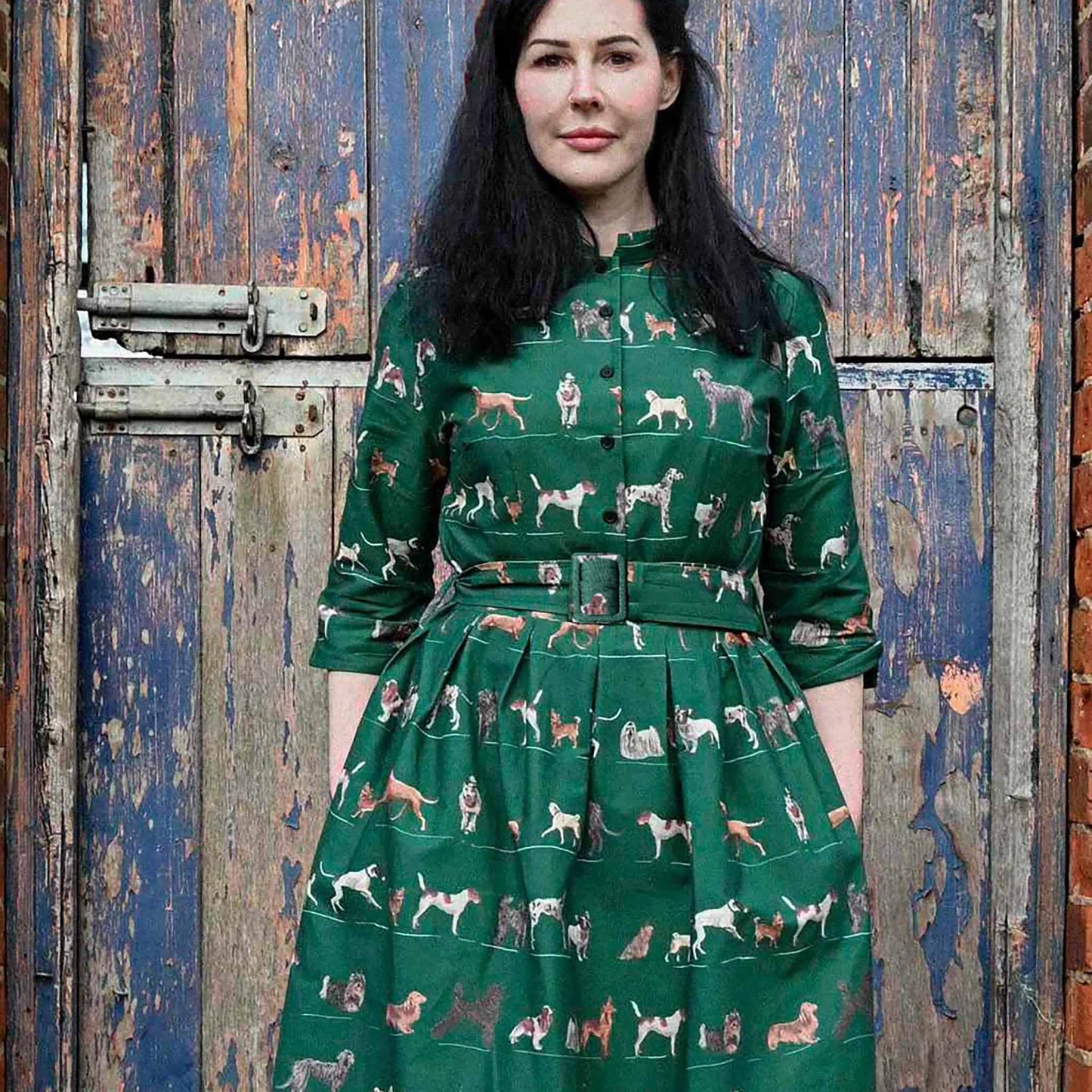 cynthia/porcelain dogs/green