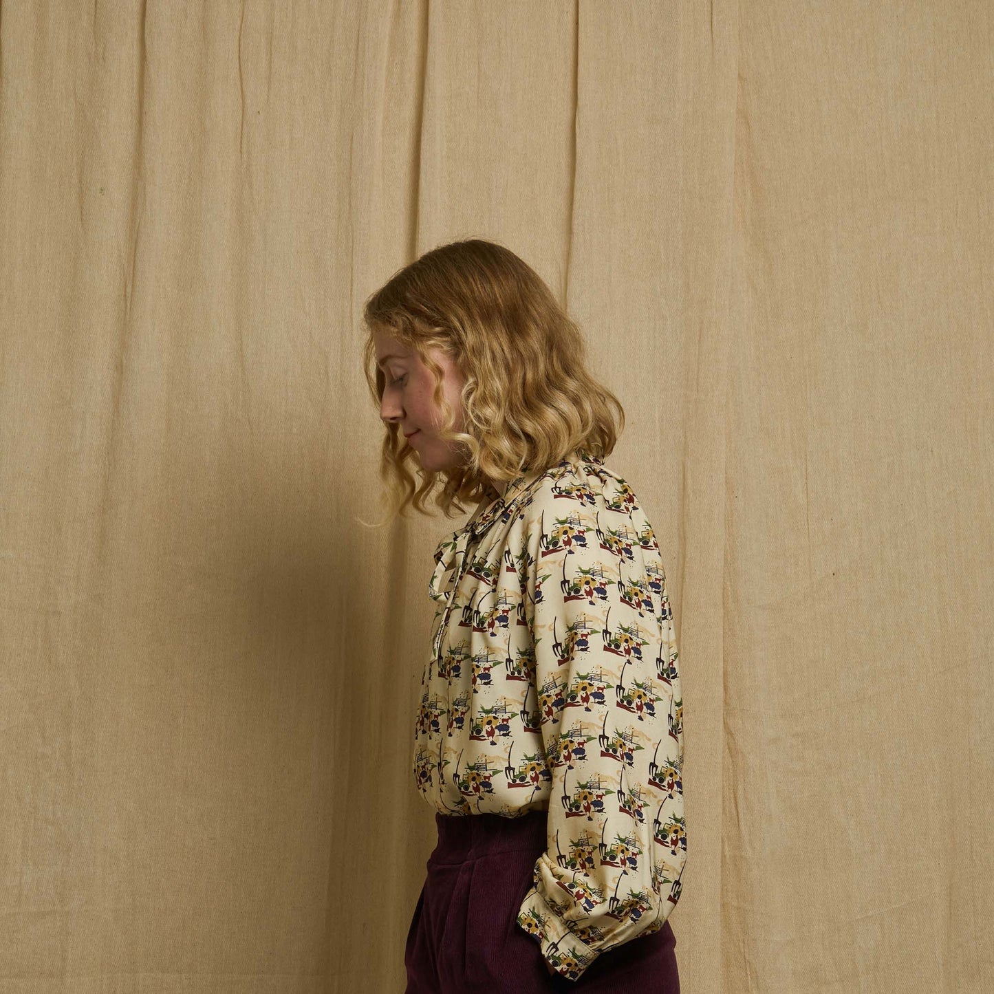 joan/farmyard animals/ivory