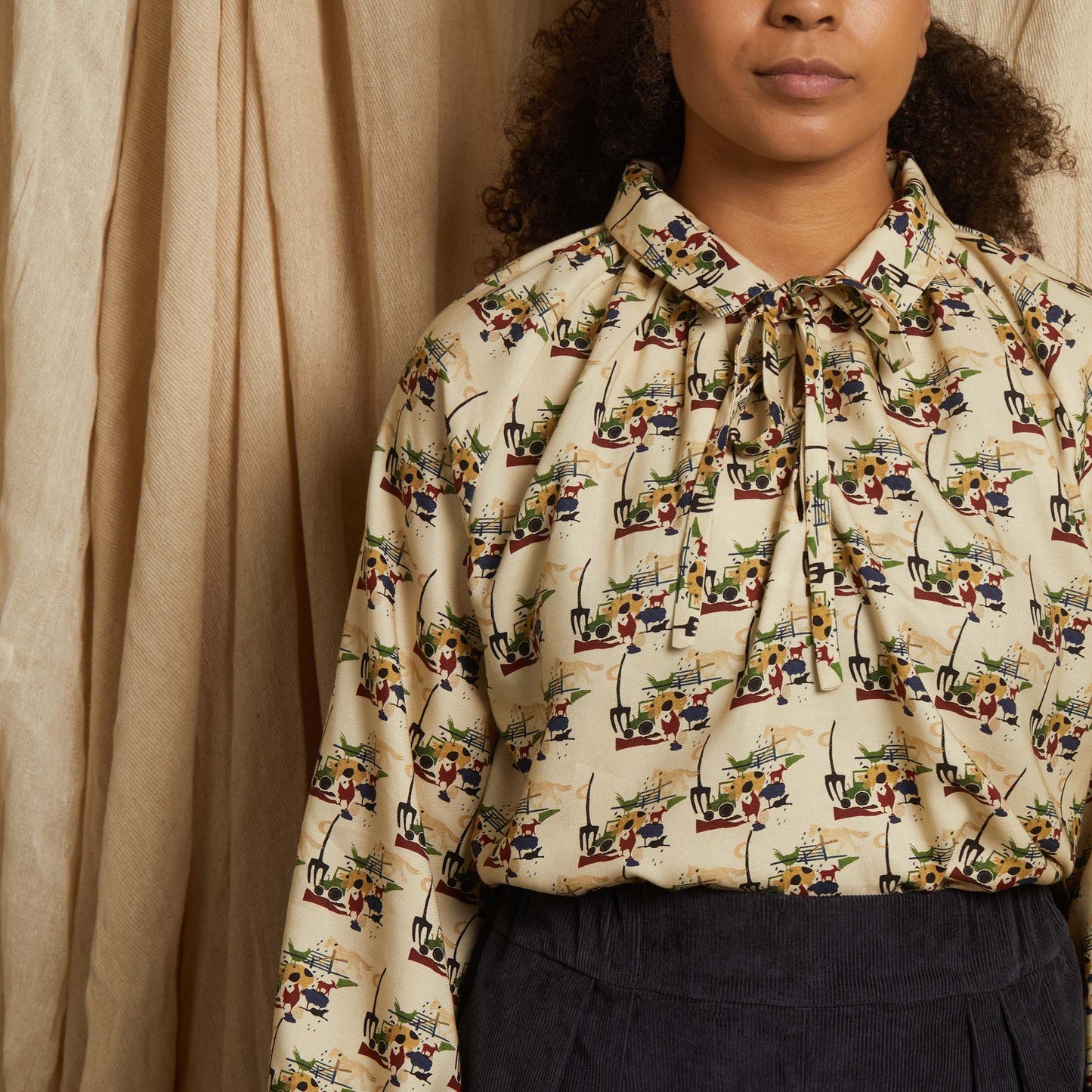 joan/farmyard animals/ivory