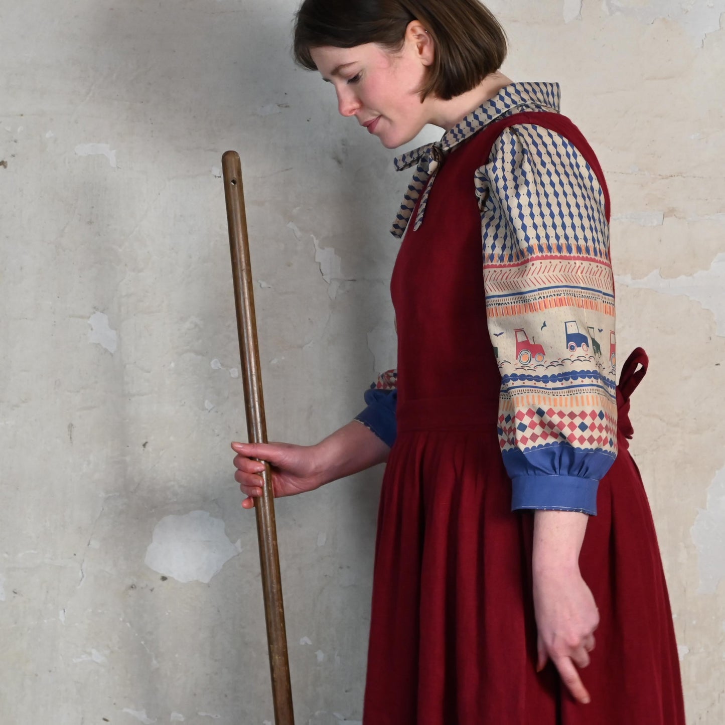 joan/tractor folk/beige