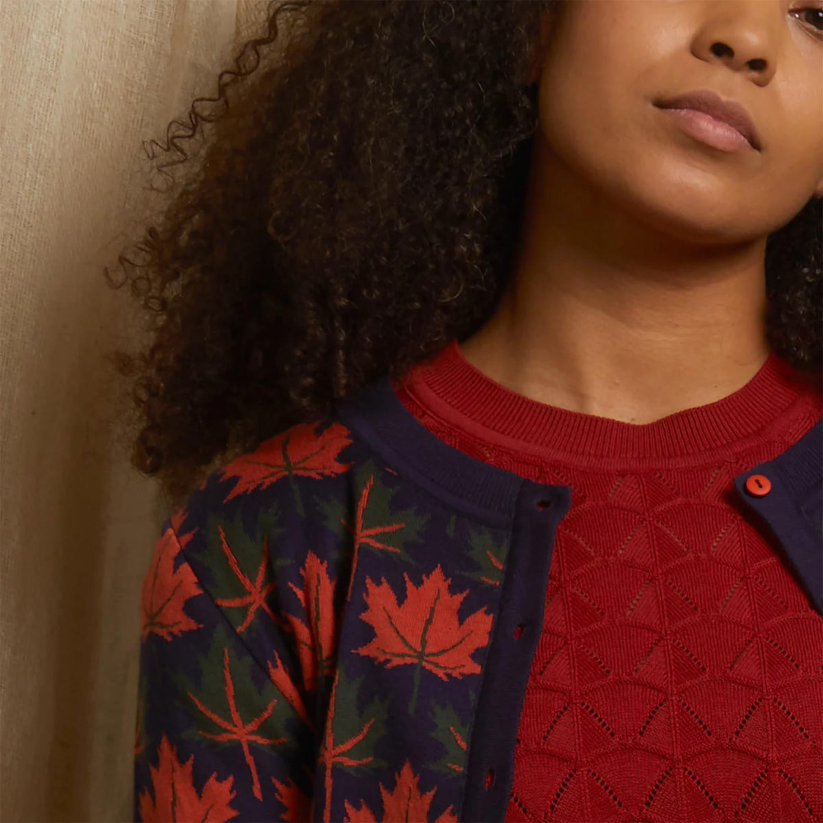 cardigan/jacquard autumn leaves/navy