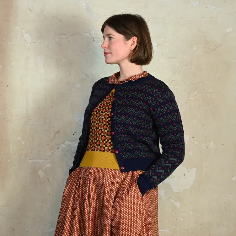cardigan/jacquard cross hatch/navy