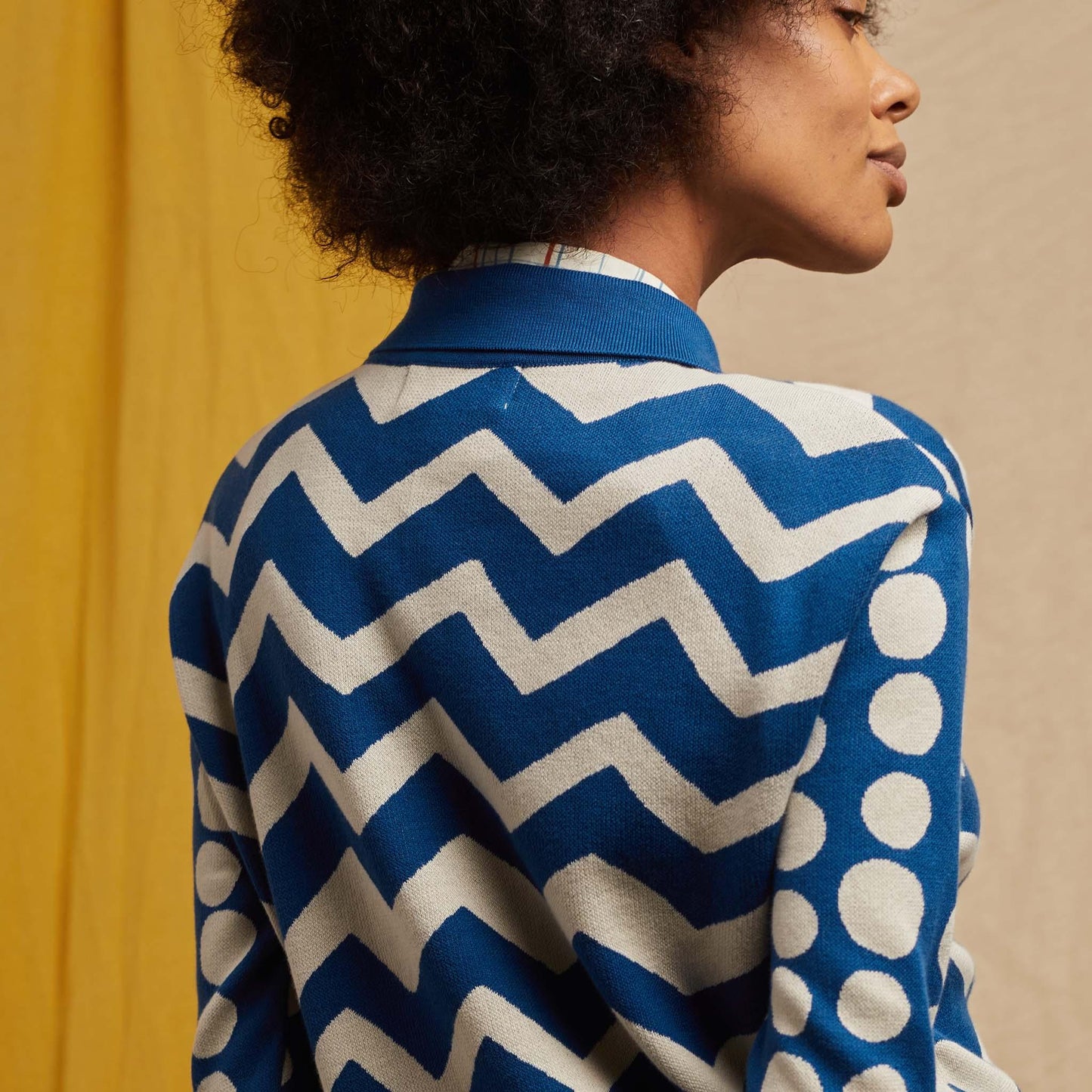 kate/spots and zig zag/blue