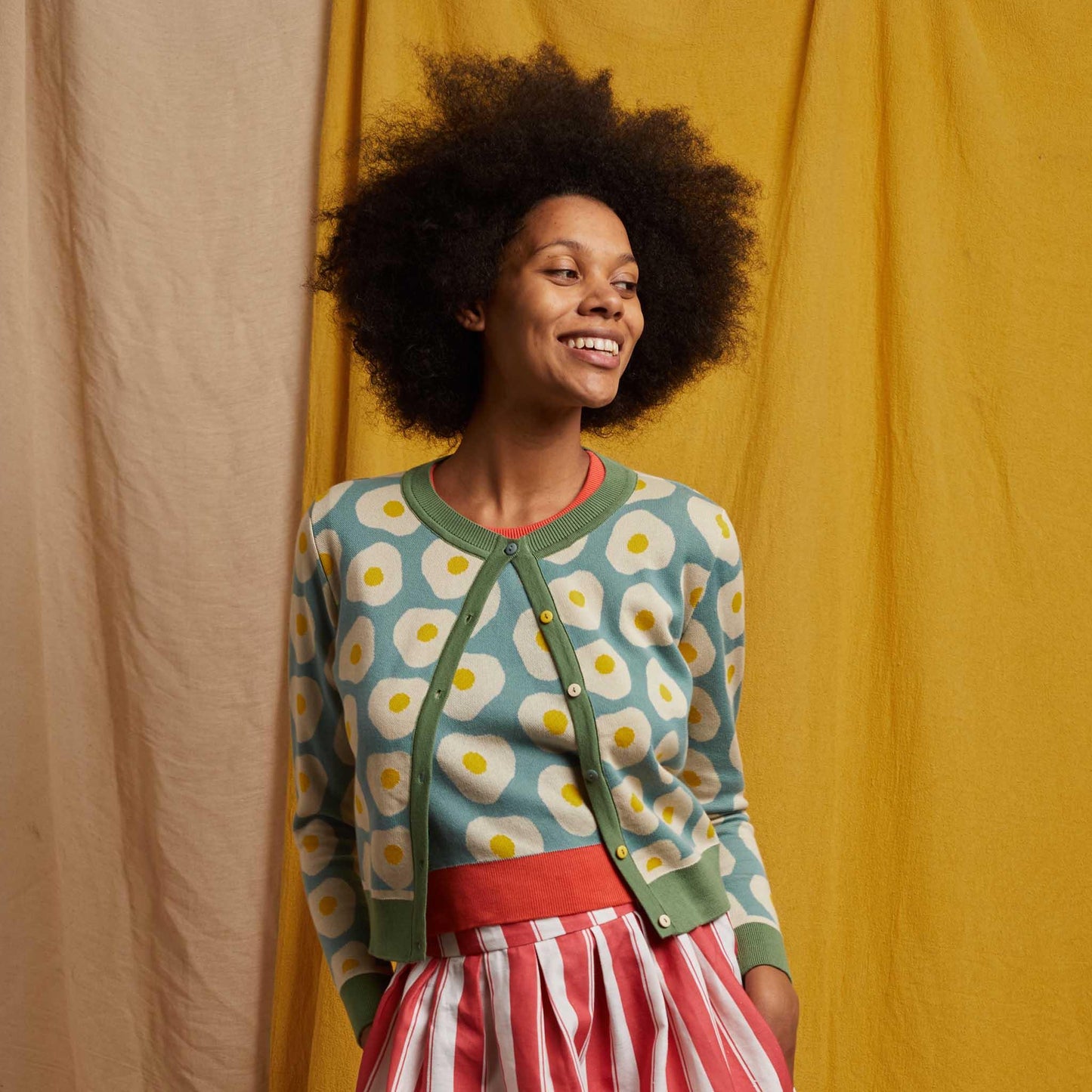 shirley/egg and spoon/teal