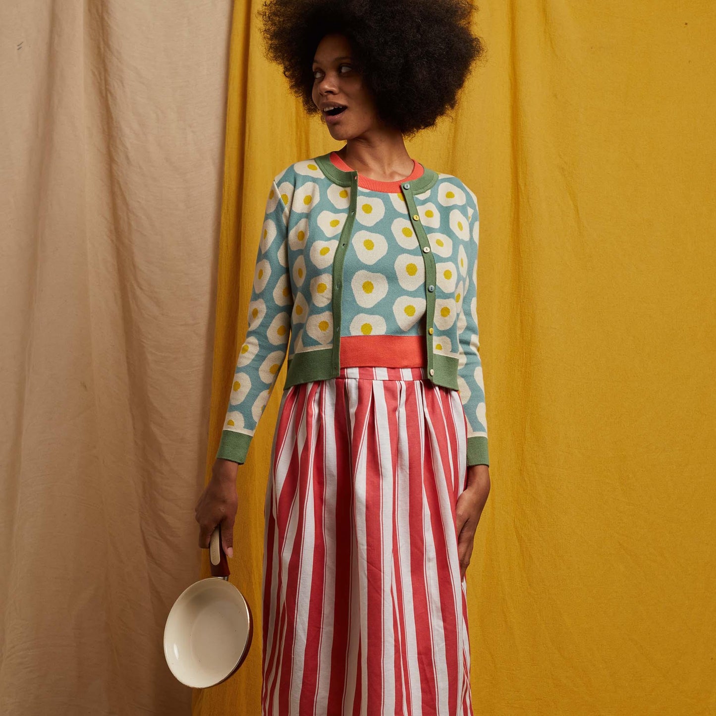 shirley/egg and spoon/teal