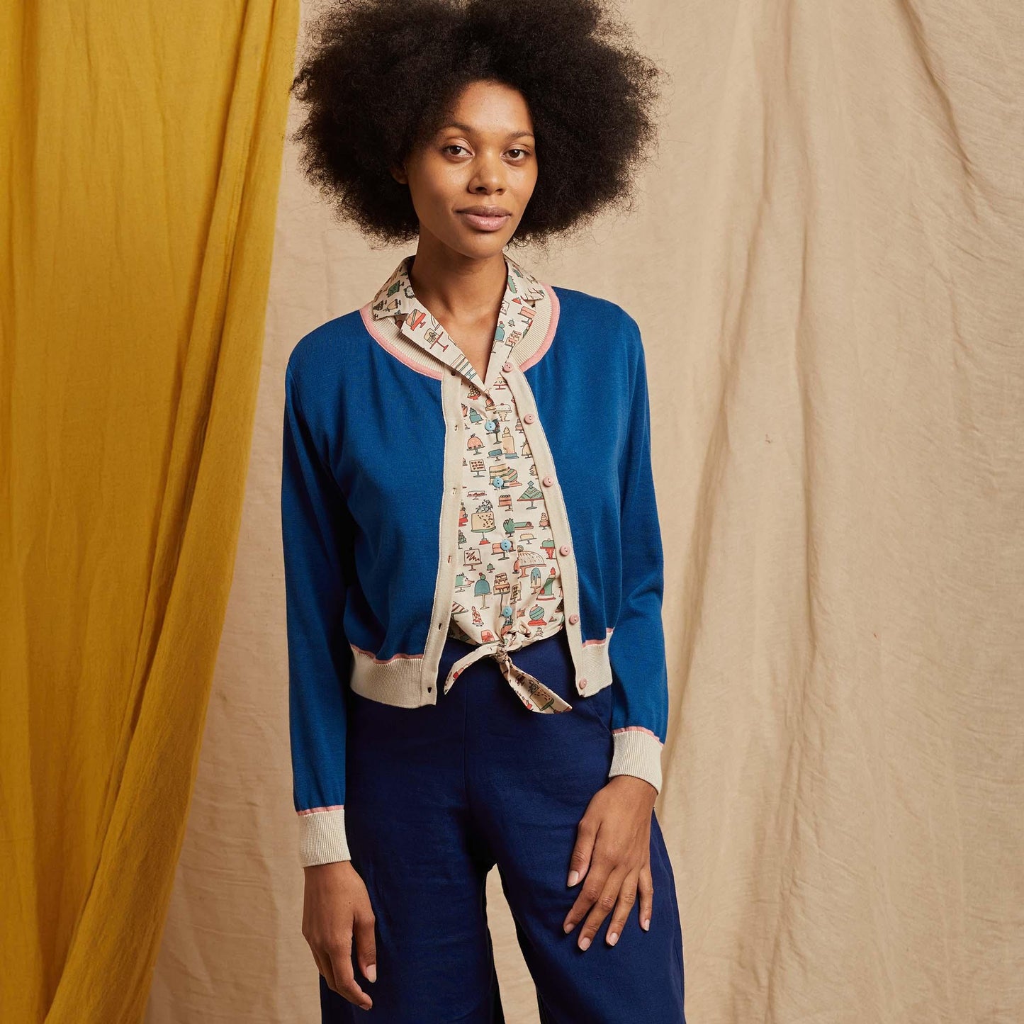 cardigan/posies/blue