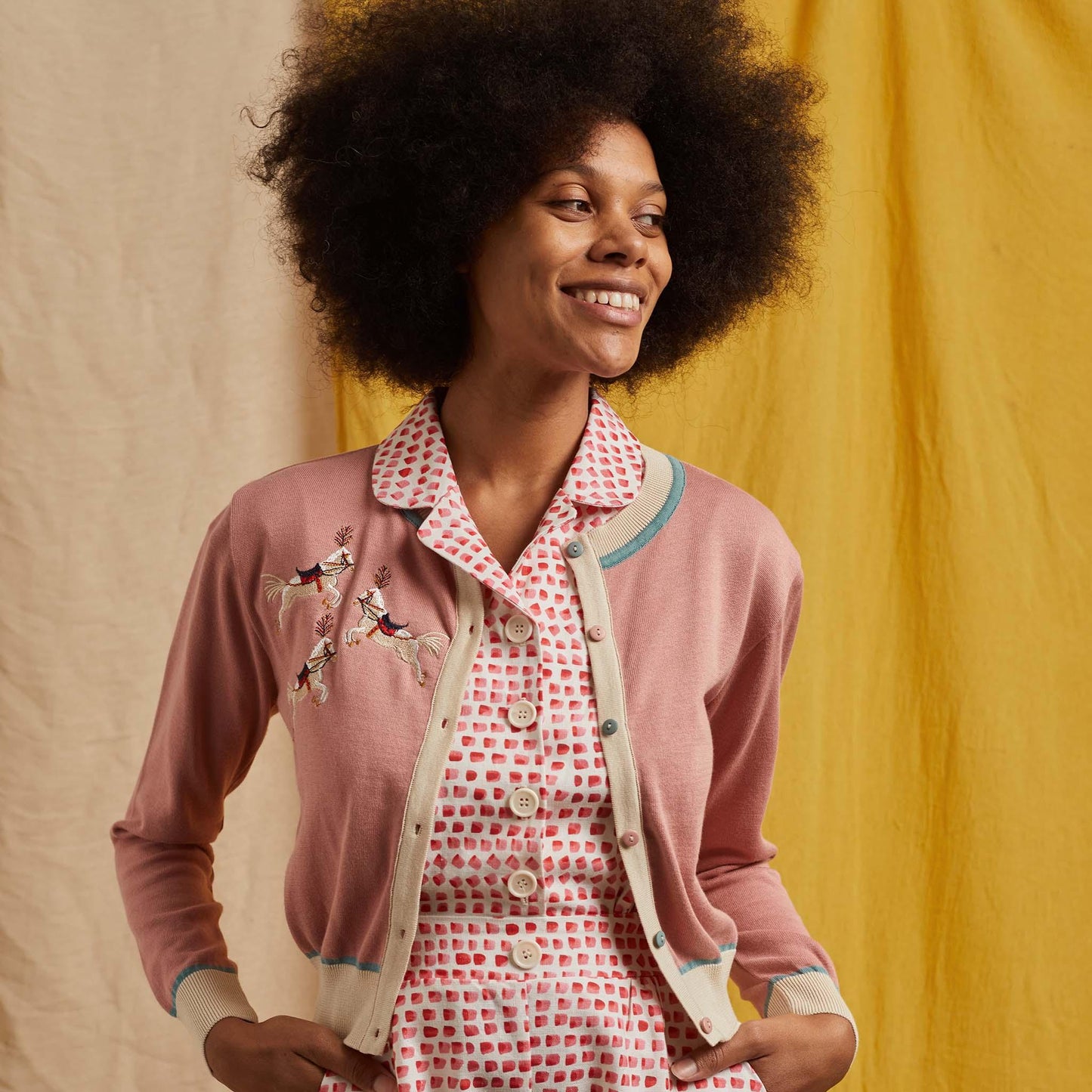 cardigan/prancing ponies/dusky pink